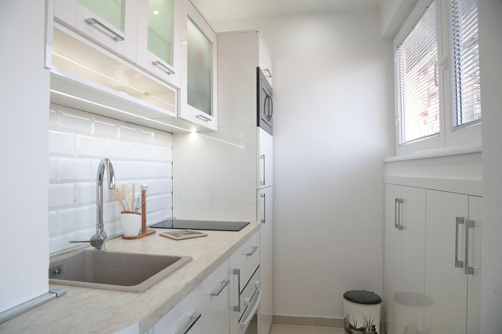 Apartment Queen'S Park Belgrado Esterno foto